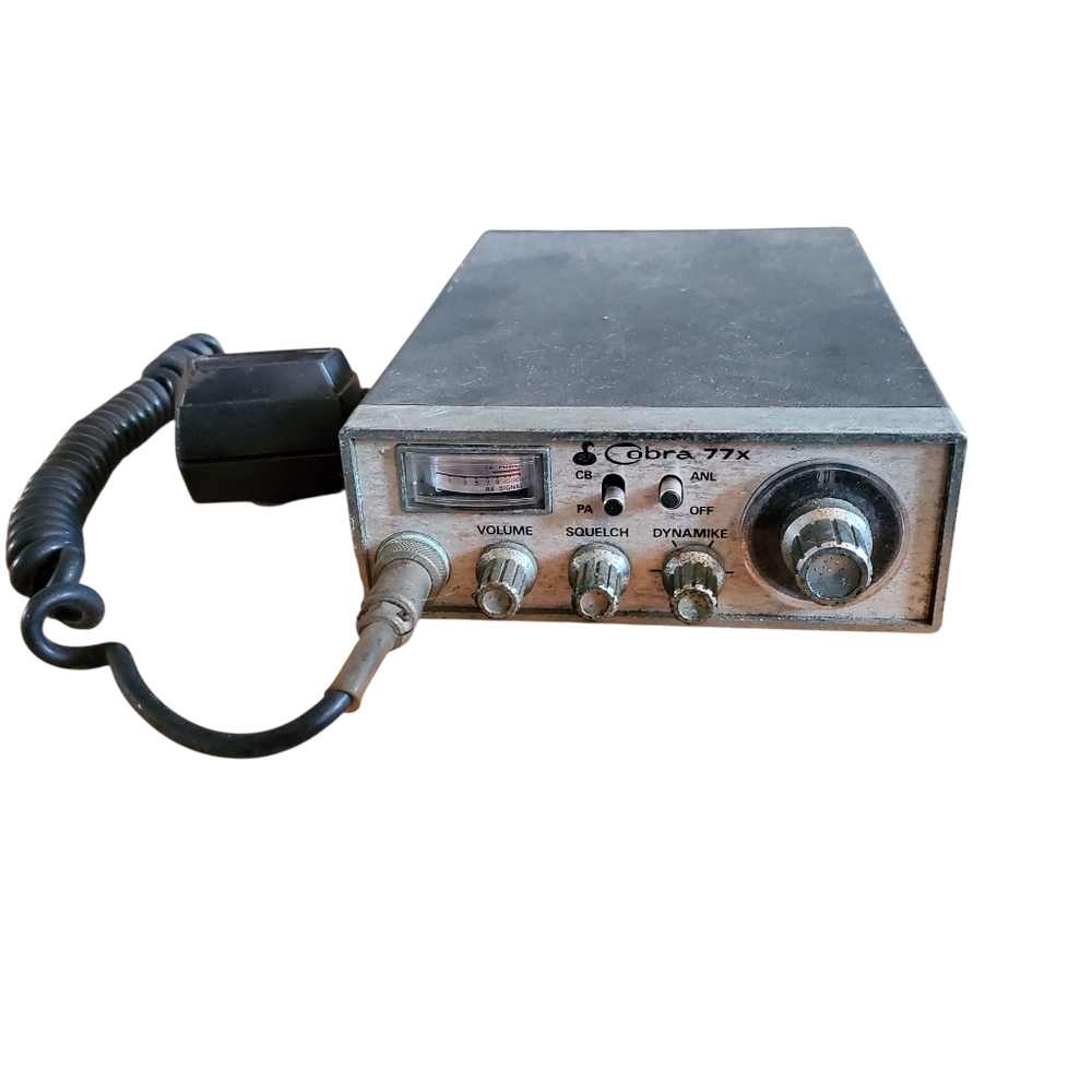 Vintage Cobra 77X CB 40 Channel Radio Untested
